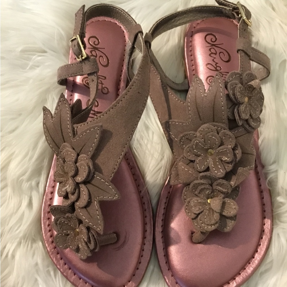 NWOT Naughty Monkey Metallic Punk/Purple Leather Sandal -10